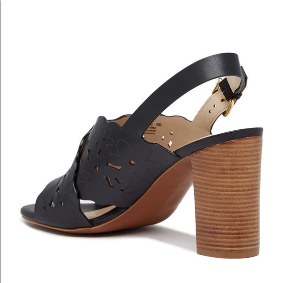 Cole Haan Black Foral leather cut sandals, size 7 - Picture 3 of 6